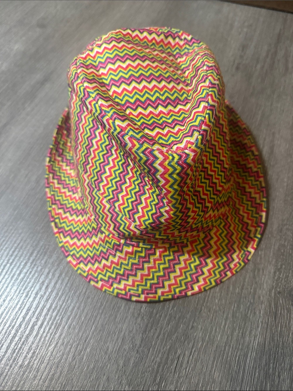 Kids Zigzag Pattern Trilby Hat in Yellow, Pink & Green